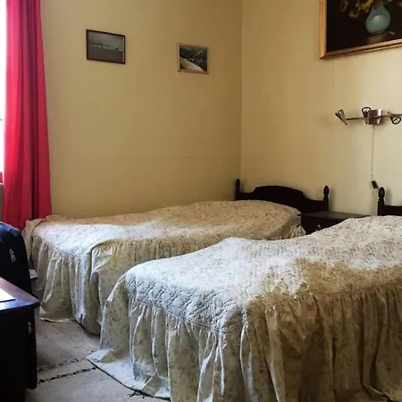 Aultoise 5 Chambres Et Jardin *